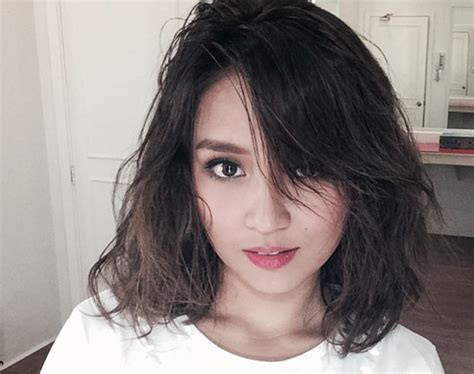 kathryn short hair|Video of Kathryn Bernardo rocking a short hairstyle for a shoot .